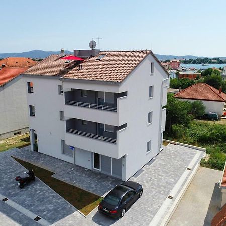 Apartmani Zupan Sukošan エクステリア 写真