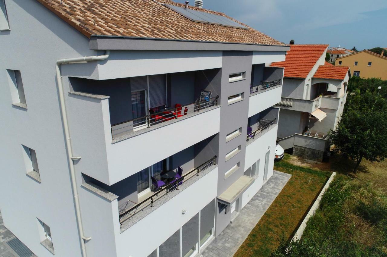 Apartmani Zupan Sukošan エクステリア 写真