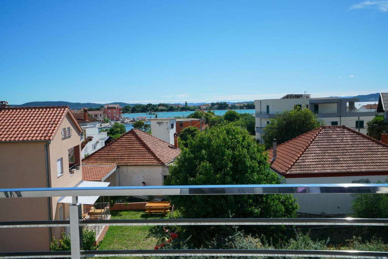 Apartmani Zupan Sukošan エクステリア 写真