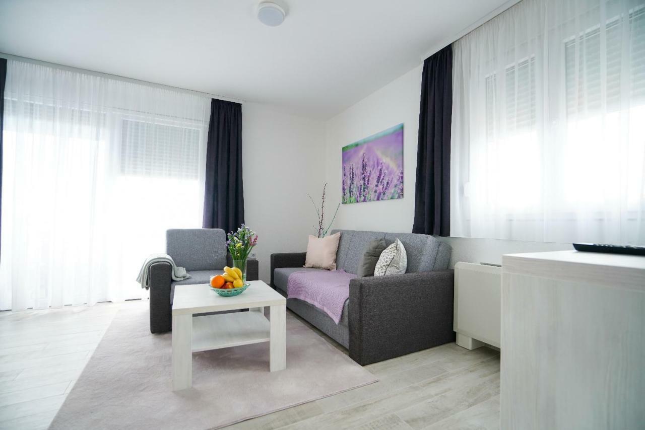 Apartmani Zupan Sukošan エクステリア 写真