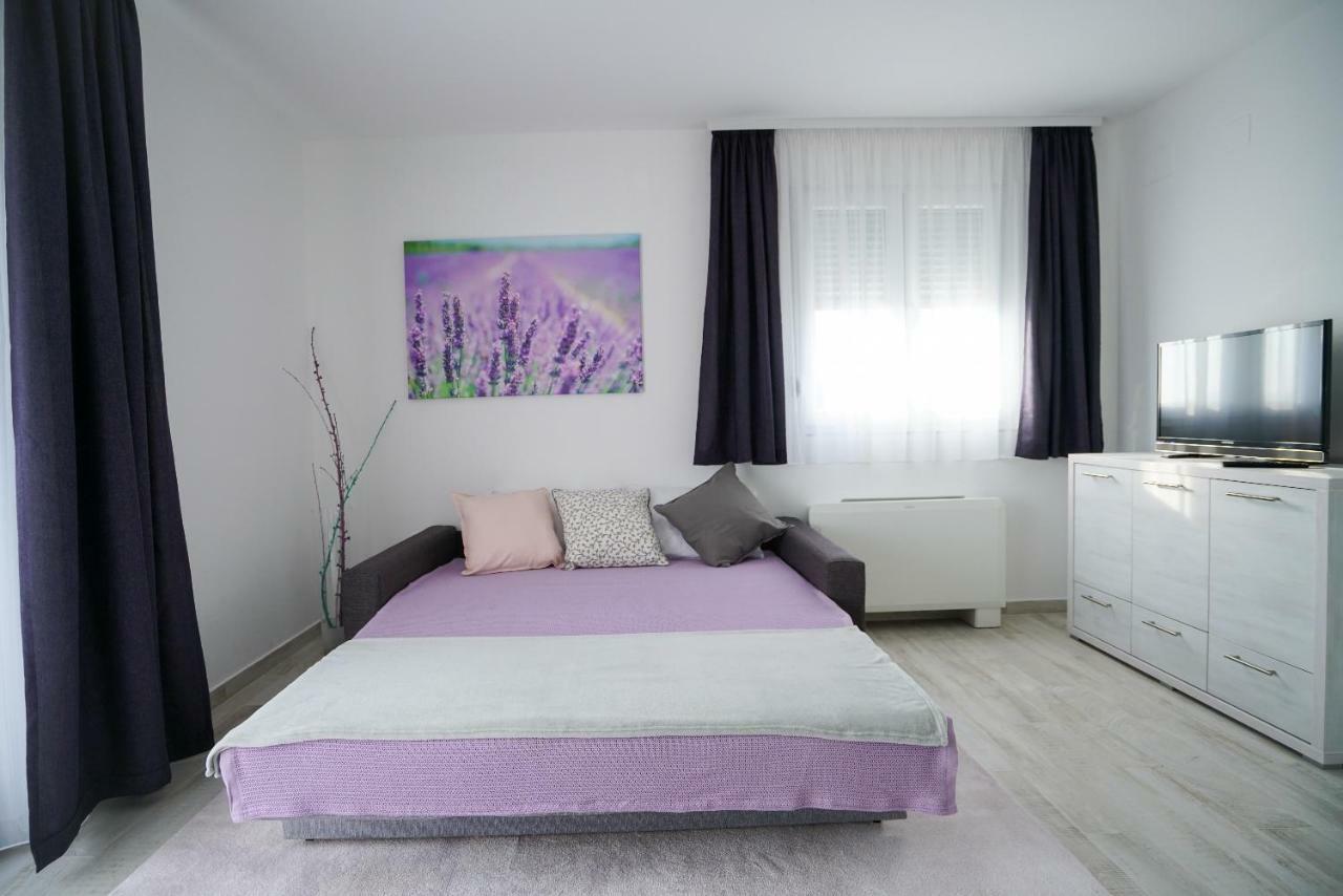 Apartmani Zupan Sukošan エクステリア 写真